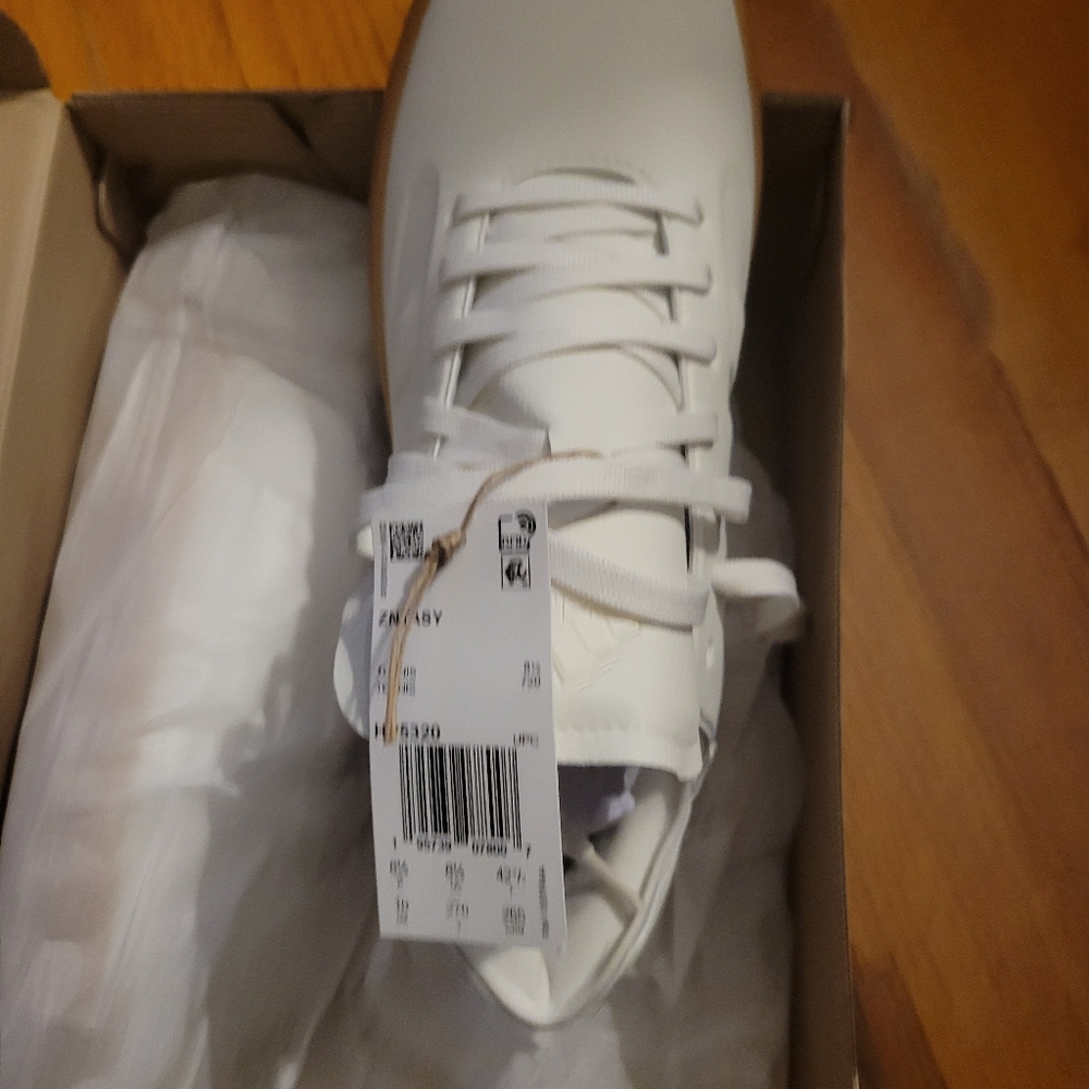 Women's Sneakers